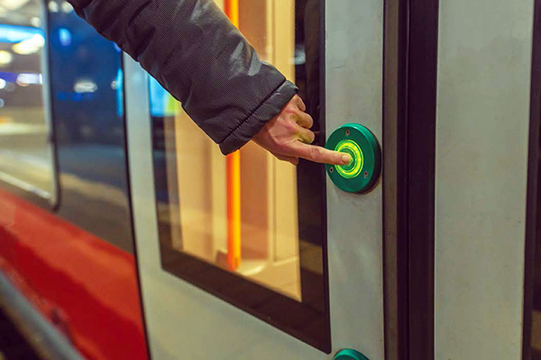 Making-door-beacons-reliable-promo