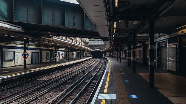 Sloane Square station Sandor Szmutko Shutterstock