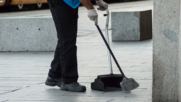 Cleaner sweeping