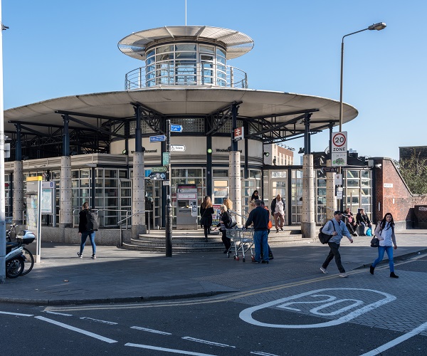 Woolwich Arsenal station