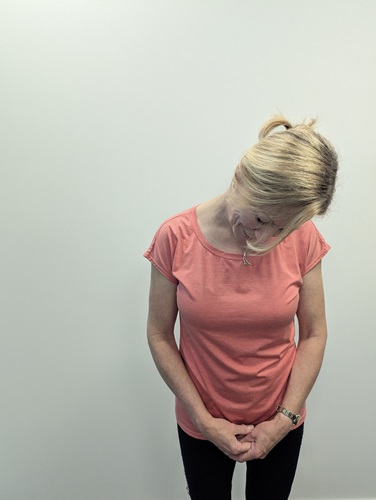 neck-flexion-with-side-flexion-to-left
