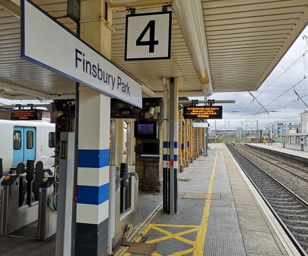 View of Finsbury Park station from the platform