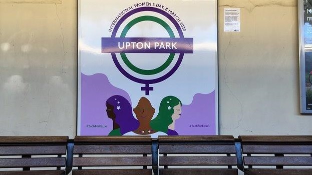 Upton Park station